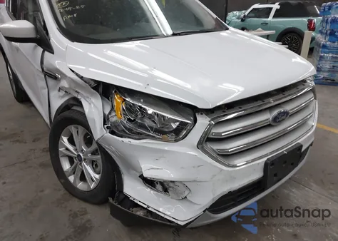 2018 Ford Escape Se from USA, damaged, VIN 1FMCU9GD1JUB41891